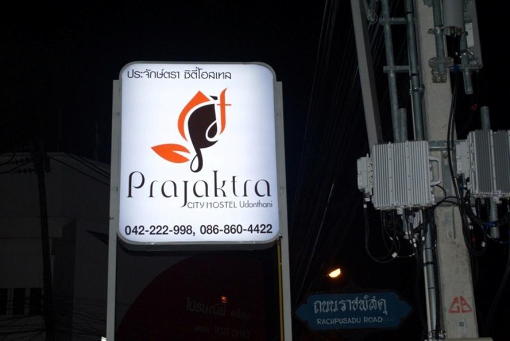 Prajaktra City Hostel Udon Thani Eksteriør bilde