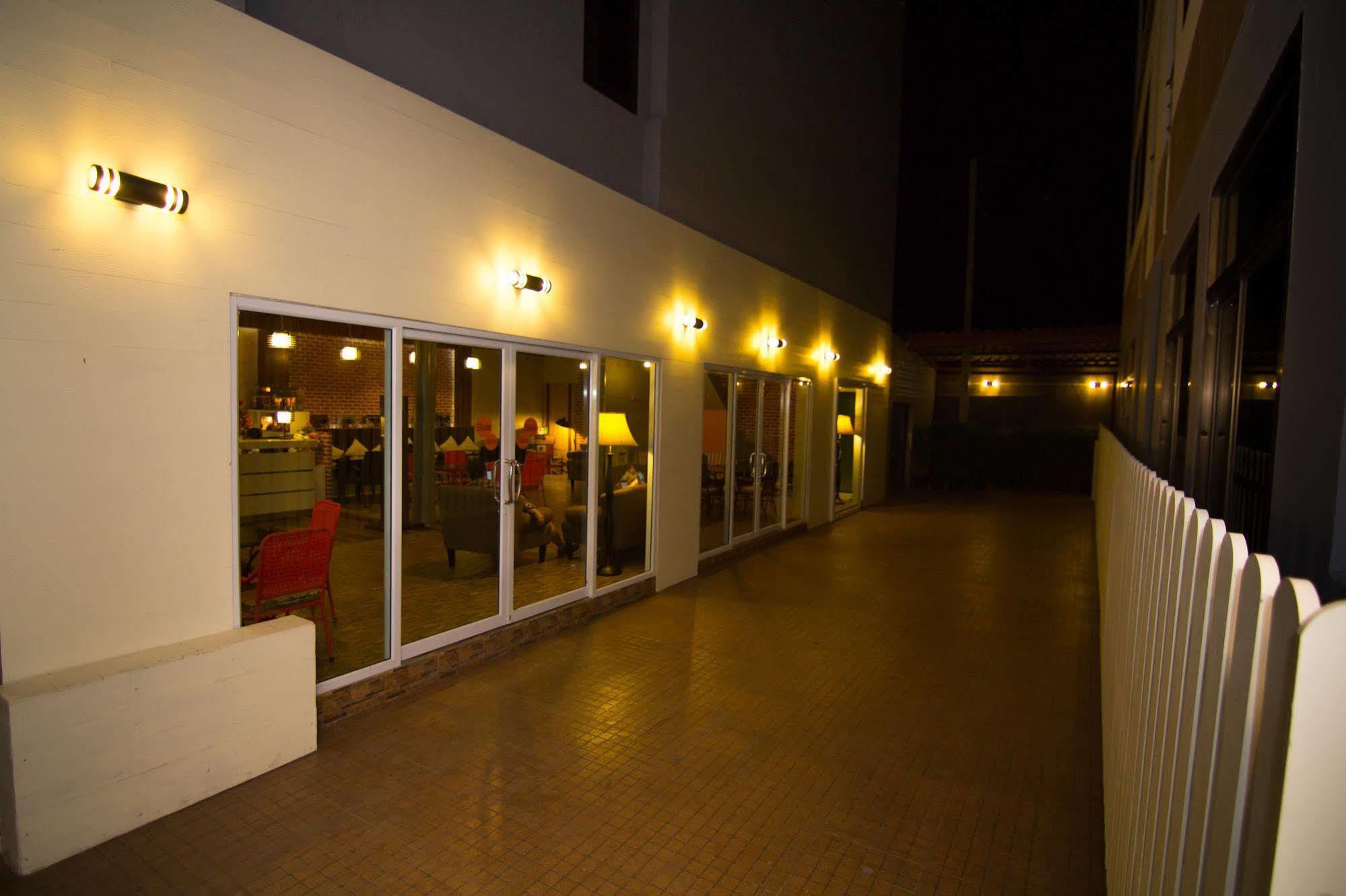 Prajaktra City Hostel Udon Thani Eksteriør bilde