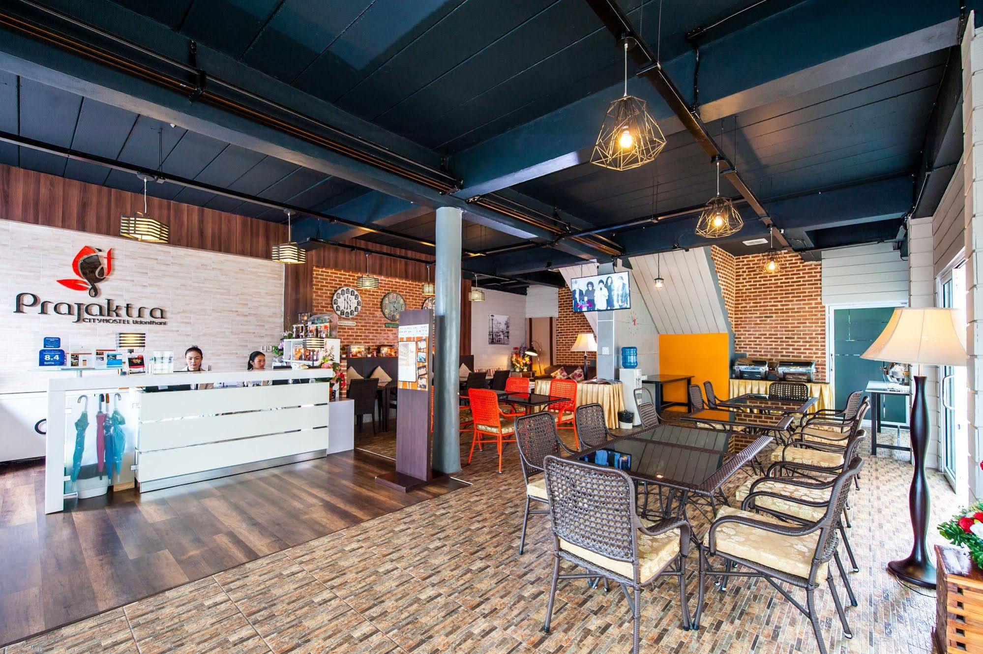 Prajaktra City Hostel Udon Thani Eksteriør bilde