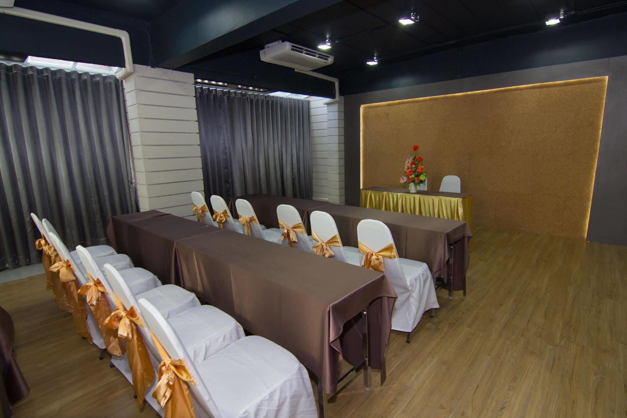 Prajaktra City Hostel Udon Thani Eksteriør bilde